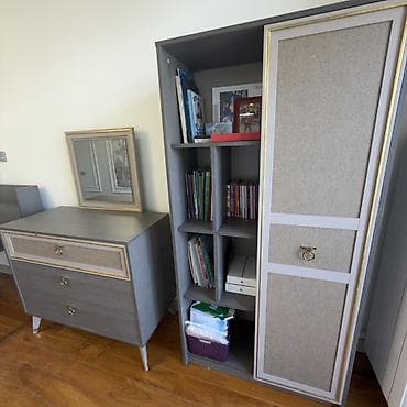 ikea mebel: Uşaq/yeni gənc otağı üçün mebel dəsti Tərkib: - Geniş üçqapılı — 2