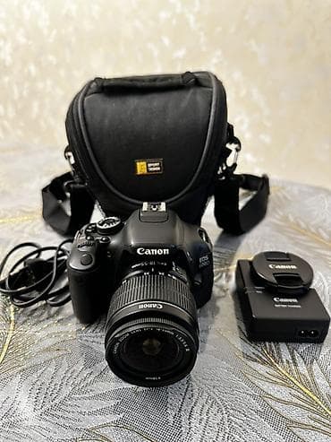 Salam. Az istifadə olunmuş, ideal vəziyyətdə olan Canon 600D