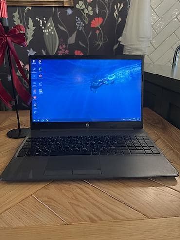 İşlənmiş HP 15.6 ", Intel Core i3, 256 GB, Ünvandan götürmə, Ödənişli çatdırılma — 1