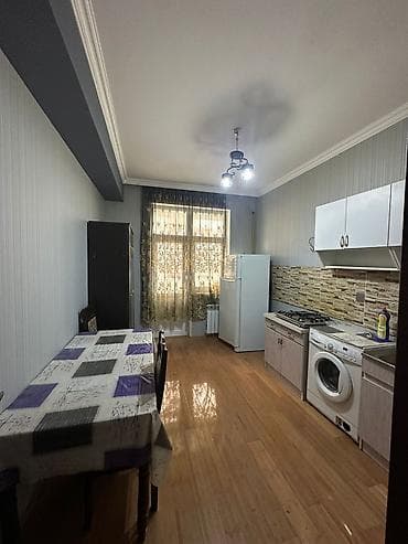 zaqatala dasinmaz emlak: 6ci mk kristal da 2otaqlı içi əşyalı ev kira verilir 450 AZN 16m 5ci — 5