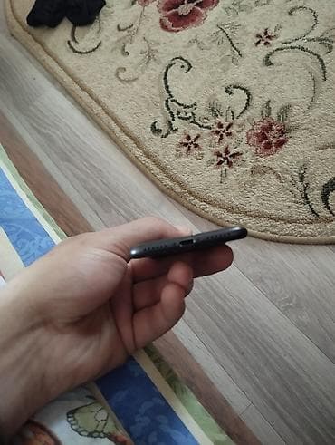 apple airpod pro: IPhone 7, 32 GB, Qara, Barmaq izi — 2