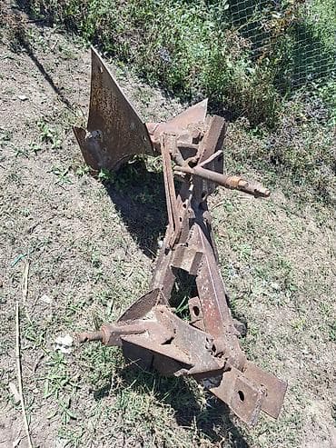 Ticarət printerləri və skanerləri: MTZ tipli kənd təsərrüfatı traktoru və qoşqu Traktor: - Kabinli — 9