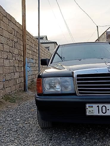 bmw e34 bufer: Mercedes-Benz 190 (W201): 2 л | 1990 г. Седан — 3