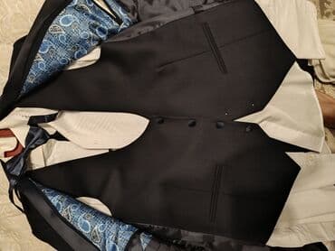 göy rəngli kişi cemperləri: Kostyum destin hamisi satilir tecili.Razmeri 48 .Cemi 2 defe geyilib — 2