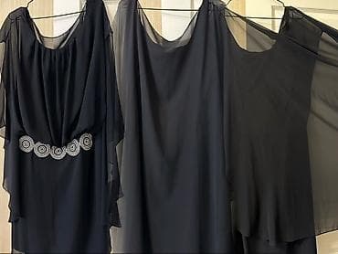 koja etek: Qara şifon paltar - Model: axıcı, asimmetrik qatlı şifon paltar - — 1