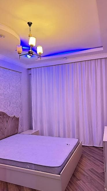 tarqovuda ev: Xırdalanın mərkəzində at hekəlinin yanı 12 mərtəbəli binanın 5ci — 5