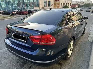 volkswagen v: Volkswagen Passat: 1.8 л | 2014 г. Седан — 4
