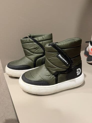 Cinslər və şalvarlar: Defacto qar botinka, su kecirmir. 29 razmer — 1