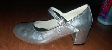 b class makasin: Tuflilər, Ölçü: 39, rəng - Gümüşü, Yeni — 2