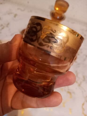 nerj su cəni: Rəng - Sarı, Şüşə, 1 l, Çexiya — 3