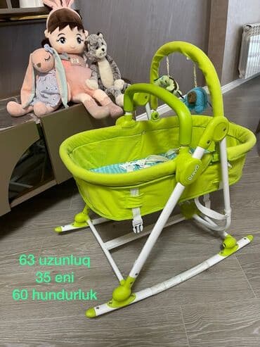 шезлонг детский: Uşaq beşiyi.200 aznden yuxari alinib.Ela veziyyetdedir. 3 cur olur.Hem — 2