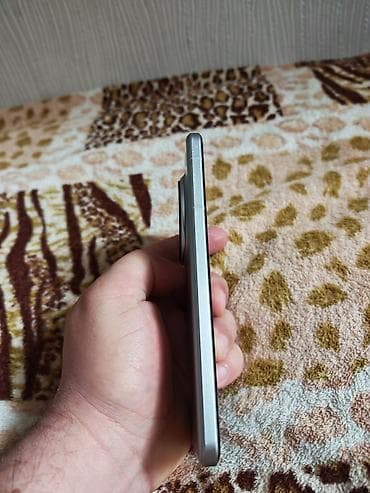 htc one m7 802w dual sim silver: Honor Magic 7 Pro, 512 GB, rəng - Gümüşü, İki sim kartlı — 5