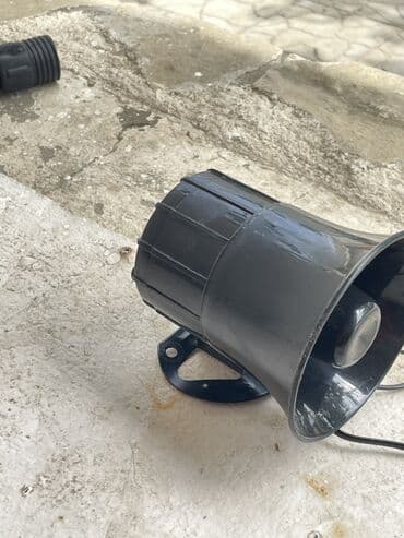 kredit maşınlar: Polis signalı — 1
