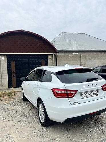 i̇kinci el: Lada Vesta SW Cross, ağ rəng, universal kuzov. Texniki və dizayn — 3