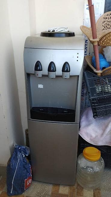 ucuz samavarlar: Su dispenseri islek veziyyetdedir — 2
