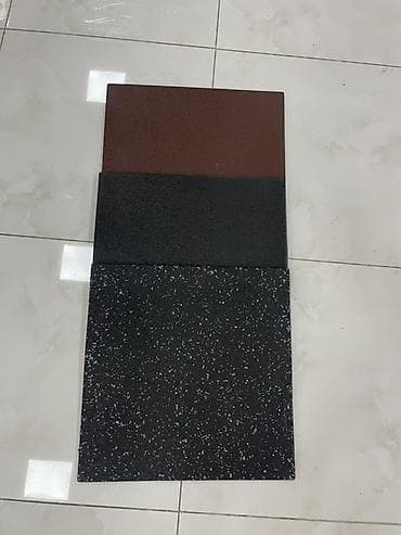 Məhsul: Rezin döşəmə plitələri Təsvir: - Material: sıxılmış rezin