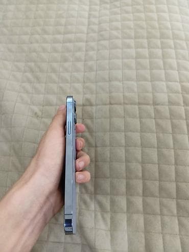 s25 ultra: IPhone 13 Pro Max, 128 GB, Blue Titanium, Face ID — 3