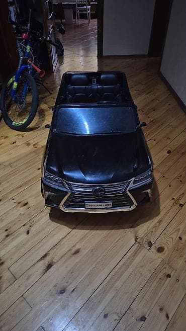 Uşaq üçün elektrikli maşın – Lexus LX üslubunda, qara rəng.Pultla — 1