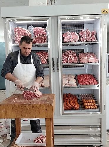 Peşəkar vitrin soyuducuları və qida vitrinləri Məhsul təsviri: - — 4