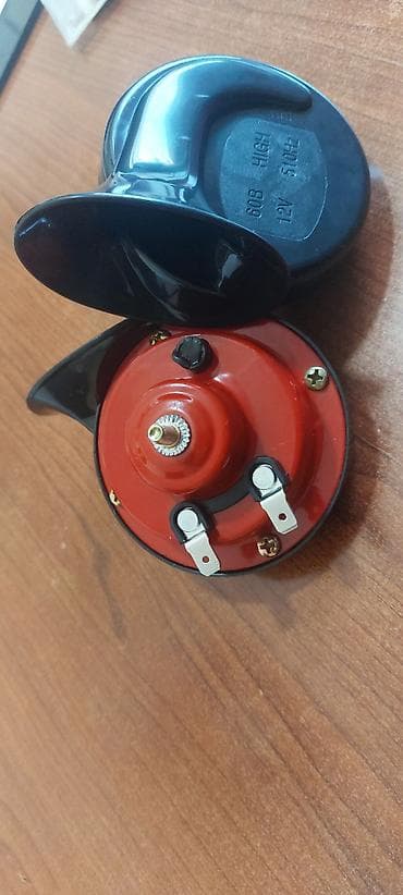 Avtomobil üçün 12V elektrik siqnalı (salyanka tipli, “şevretka”) -