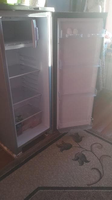 iphone 14 plus ikinci el: Mini Soyuducu Satılır, rəng - Gümüşü — 3