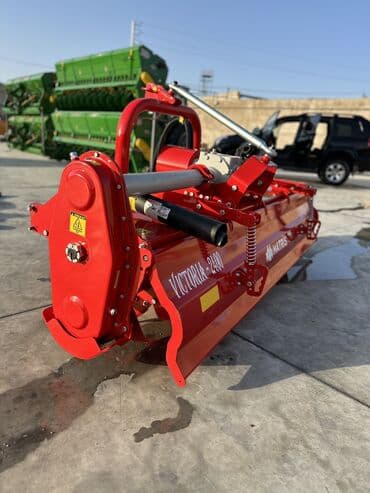traktor altlıqlı qış çəkmələri: 2,40 hi̇drovli̇k rotovotor i̇talyan brendi̇!🇮🇹 24 aydan başlayan — 2