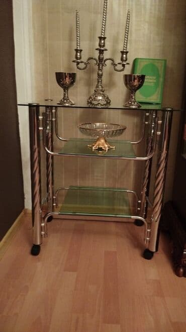 Siyirməsiz, Polkalı, Şüşə, Kredit yoxdur