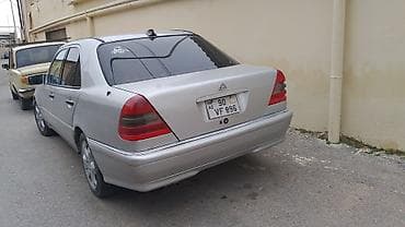 mercedes bolt: Mercedes-Benz 280: 2.8 l | 1996 il Sedan — 6