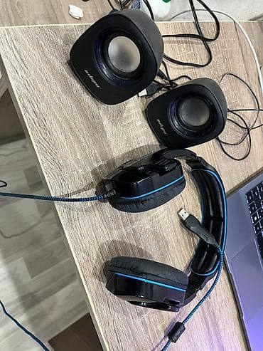 mp3 player qiymetleri: Qulaqlıq və dinamik 
USB — 3