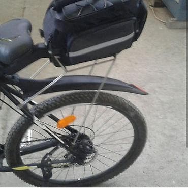 velosiped teker: Kuryerlər üçün velosiped baqajı xususi düzeldilib yüngül ve möhkem - — 1