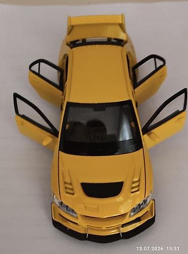 disk dvd: Mitsubishi Lancer Evolution 9 modeli – kolleksiya üçün detalı die-cast — 3
