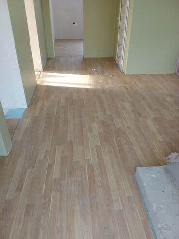 сдать в аренду машину в такси: Her növ taxta ve parketlerin şilfovkası. millerin lavaların atılması — 4