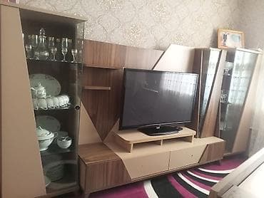 divar resmleri: TV stend — 2