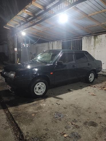 teker 20: VAZ (LADA) Samara: 1.3 l | Sedan — 6