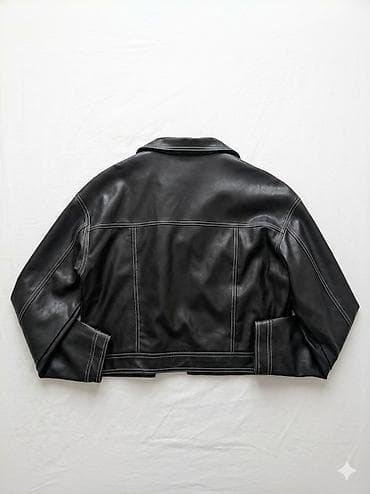 deri jaket: ​📢 Hestovr Vilo qara dəri gödəkçə ​Ölçü (Razmer): L ​Vəziyyəti: 2 — 2