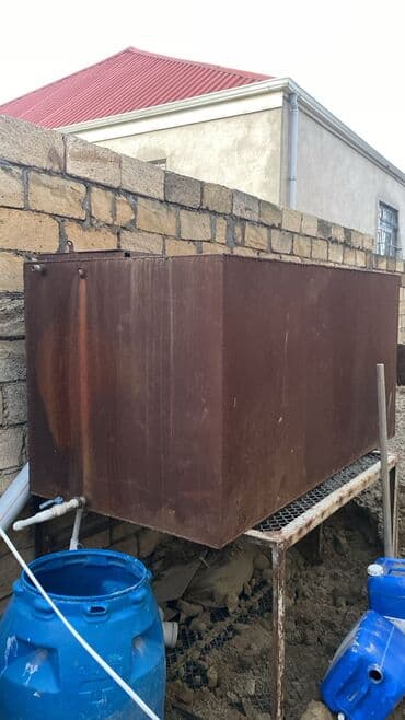 Продукты питания: Su çəni satılır 2t 180mant ünvan mehdabad — 1