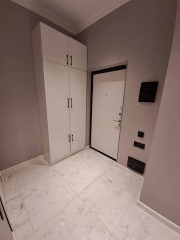 7 ci mikrorayon yeni tikili: Lokbatan dairəsində Binə Ticarət mərkəzi ilə üz-üzə, 16 mərtəbəli — 15