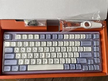 Игровая клавиатура Hyeku, на зелёных переключателях, есть хот свап, в