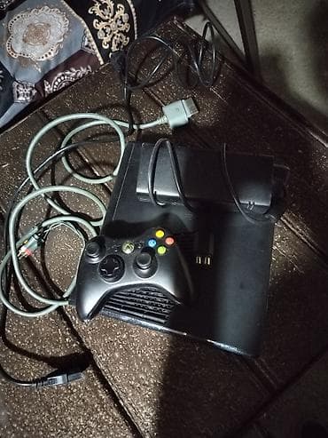кронштейн для тв: Xbox 360 oyun konsolu dəsti Paketə daxildir: - Xbox 360 konsolu (qara — 1