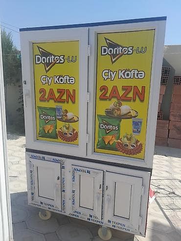 Mağaza avadanlığı: Şüşə vitrinli mobil satış köşkü - Material: PVC/alüminium profil, tam — 3
