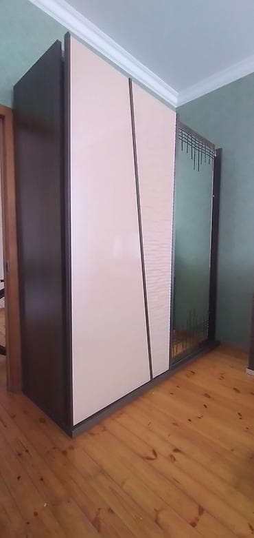 3 qapılı, Taxta, Kupe, Düz dolab