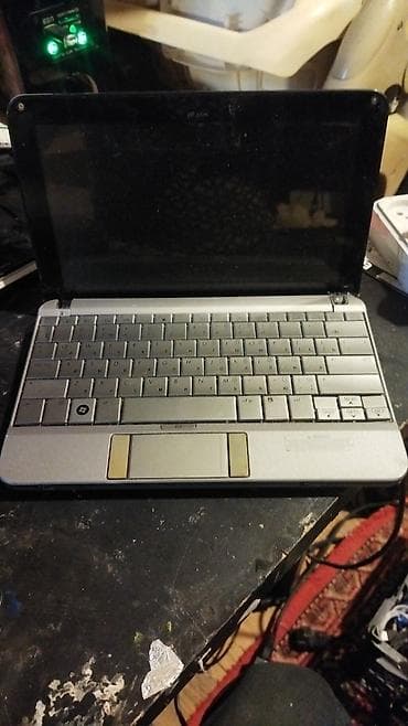 mini notebook: HP Mini 2140 netbuku - Model: HP 2140 (HP Mini seriyası) - Korpus — 1