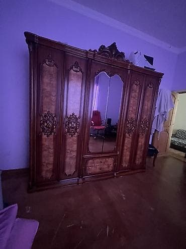 qapi icliyi: İşlənmiş, 6 qapı, Güzgülü, Qəhvəyi, Taxta, Açılan, Düz dolab — 4