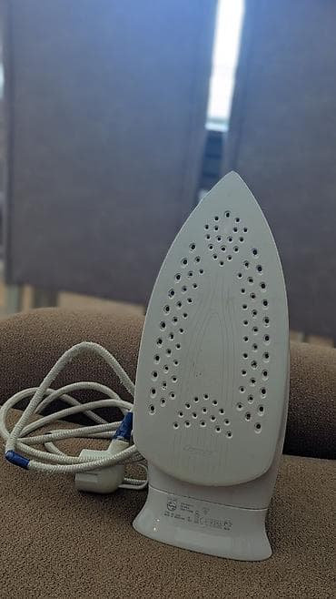 Philips Azur 190S buxarlı ütü Işlənmiş buxarı zəif. işləkdir qızır