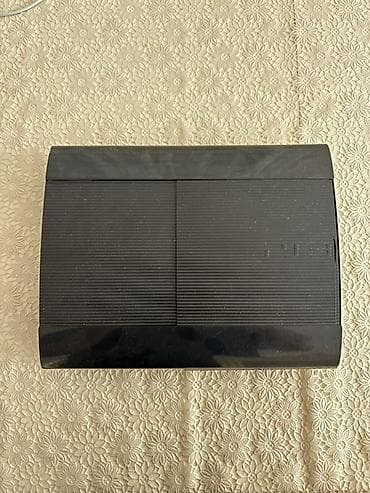 Видеоигры и приставки: PlayStation 3 (PS3) Super Slim oyun konsolu Xüsusiyyətlər: - Rəng — 1