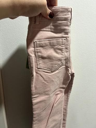 Donlar: Yeni Benetton qız uşağı üçün şalvarlar . Dəyərindın qat-qat aşağı — 2