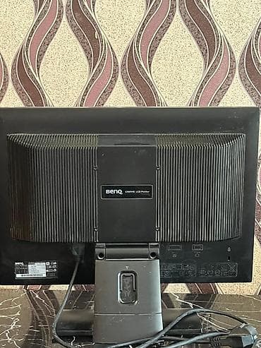 monitor 32: BenQ G920WD LCD monitor - Ekran diaqonalı: 19 düym (16:10 aspekt — 2