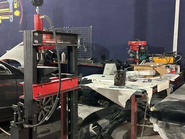 киоск в аренду: Binəqədi rayonu,Biləcəri qəsəbəsi,4 yolda,avtoservisin içində 2 — 4