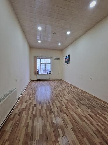12 metrlik konteyner: Nərimanov rayonu, Ziya Bünyadov (Dərnəgül) şossesi, “Baku Steel — 7