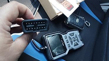 OBDII V519 avtomobil diaqnostika skaneri - OBD2/EOBD uyumlu minik